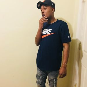 Meet your Posher, Dequan